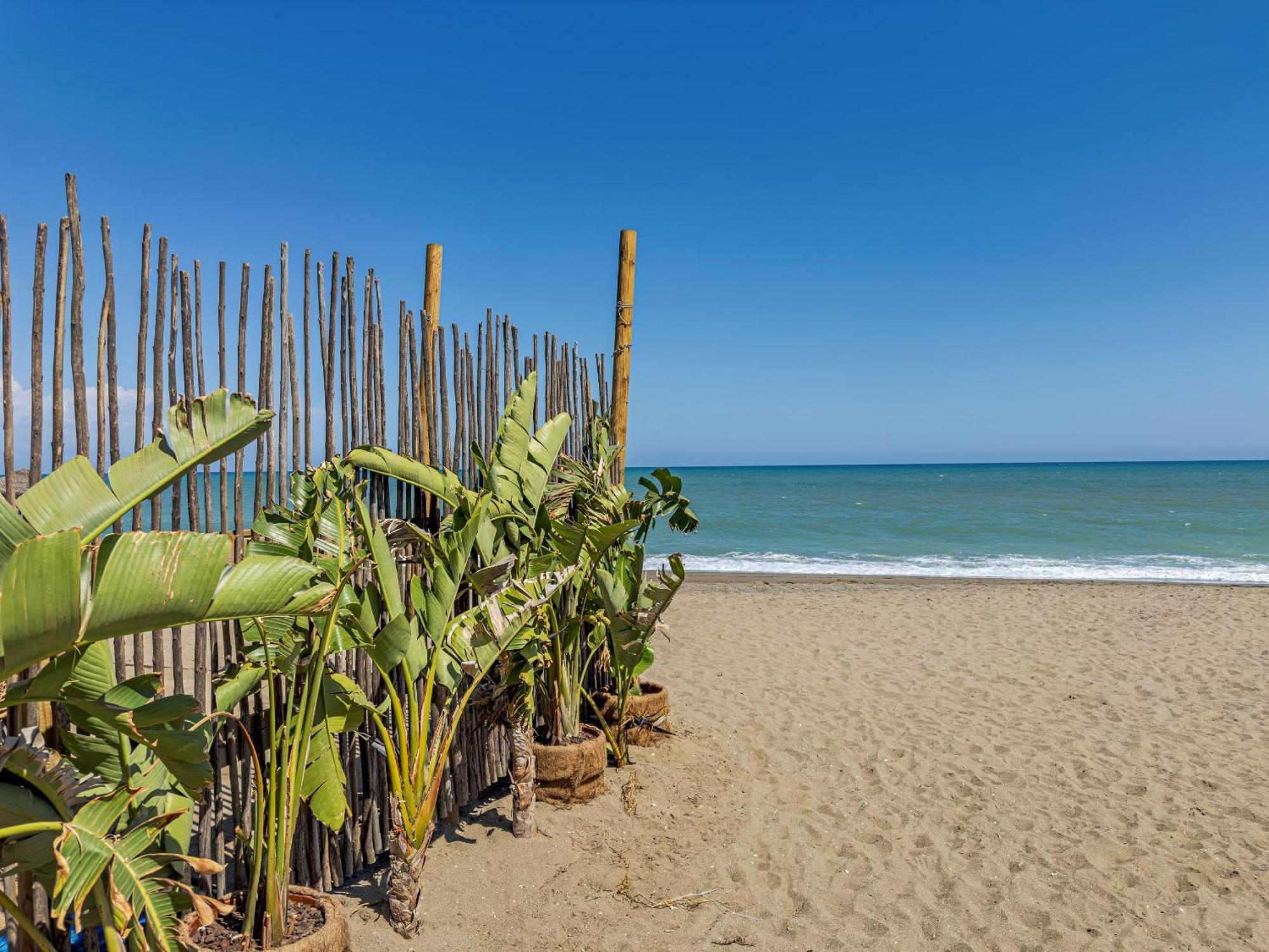 Carihuela - Beach & Sun Торремолинос Экстерьер фото